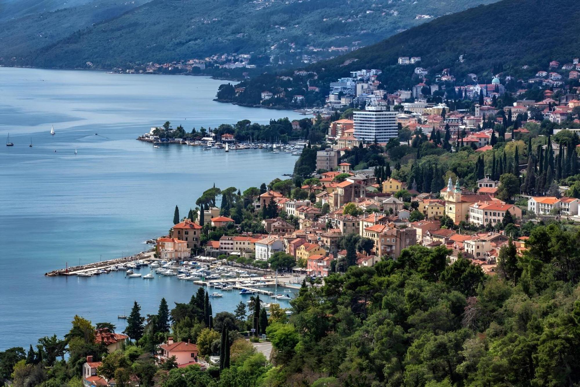 Apartment Feria 1 Opatija Eksteriør bilde