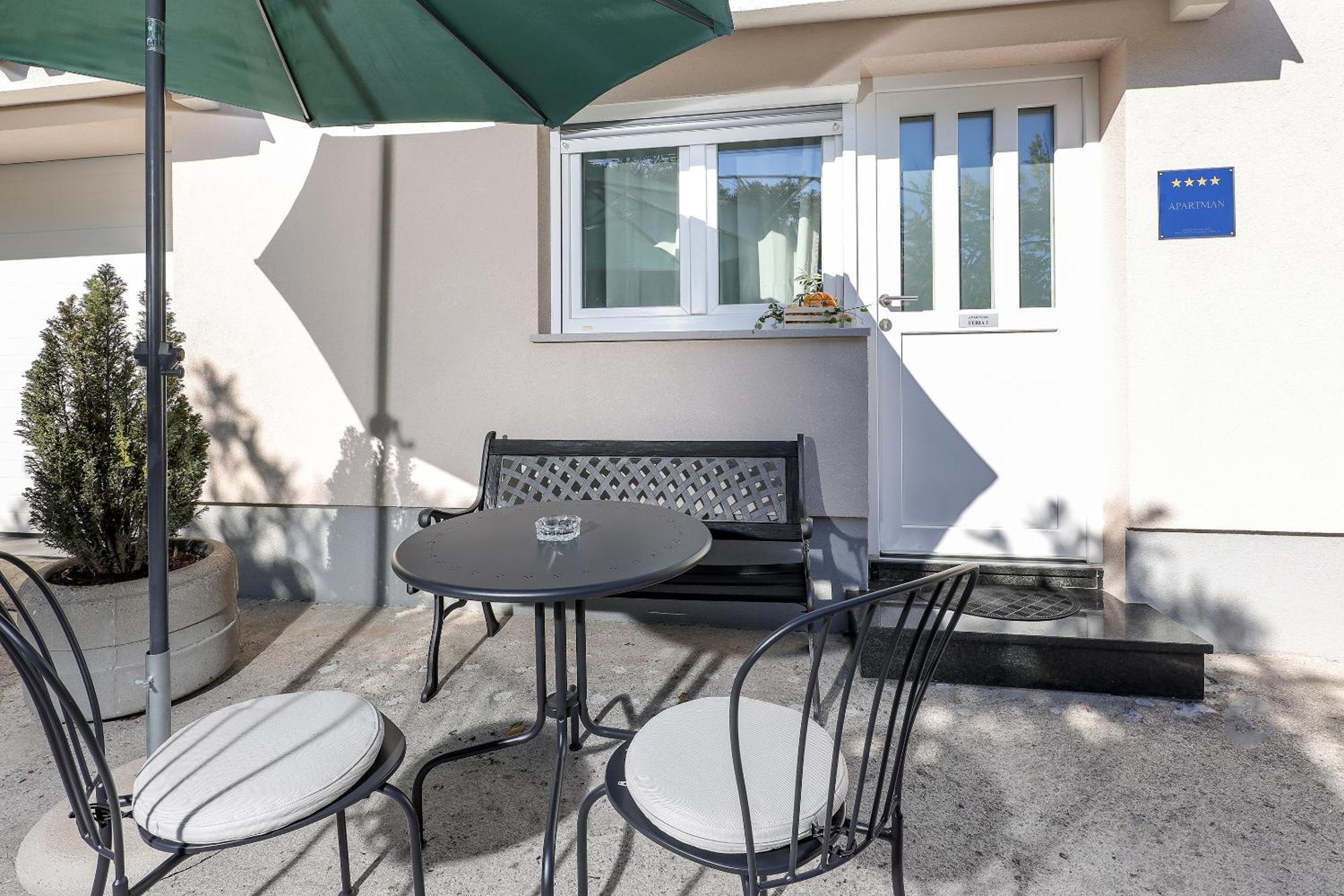 Apartment Feria 1 Opatija Eksteriør bilde